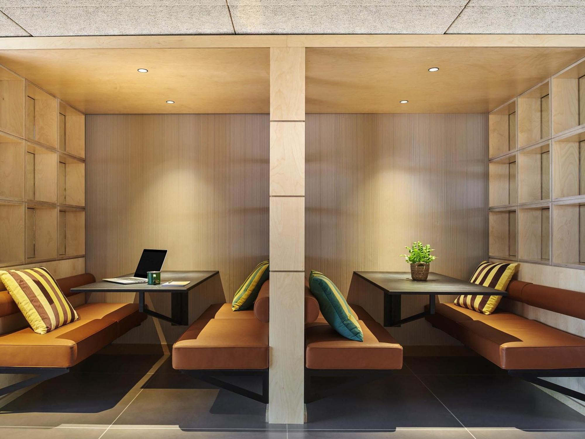 Hotel Ibis Budget Porte De La Chapelle - Aréna